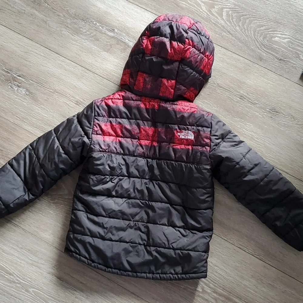 The North Face Mount Chimbo reversible water repellent hooded coat